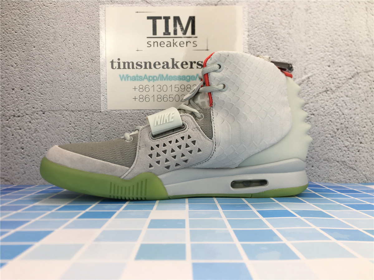 Nike Air Yeezy 2 NRG Pure Platinum 508214 010